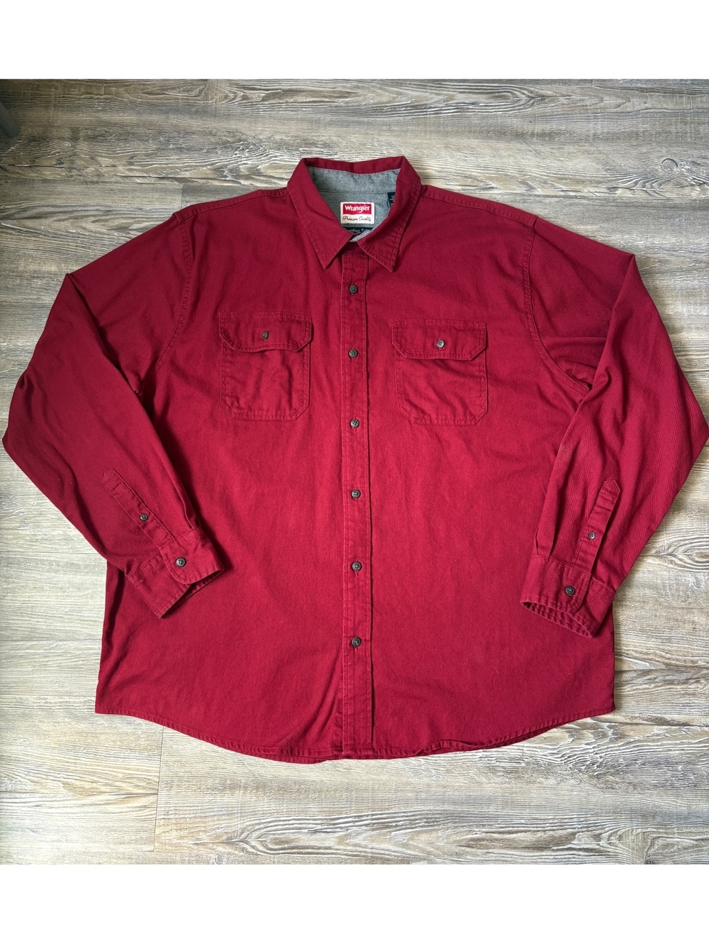 Wrangler Premium Quality Comfort Flex Men’s Red Burgundy Maroon Button Down XL